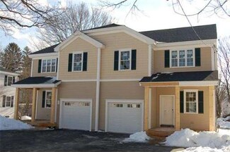10 Hawthorne St Unit 10, Woburn, MA 01801