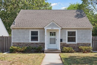 5813 Penn Ave S, Minneapolis, MN 55419