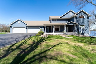 223895 Lakeshore Dr, Wausau, WI 54401