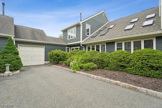11 Village Dr Condo, Bernards Twp., NJ 07920