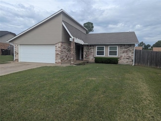 1017 Silver Maple, Moore, OK 73160