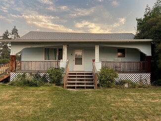 512 6th Ave E, Polson, MT 59860