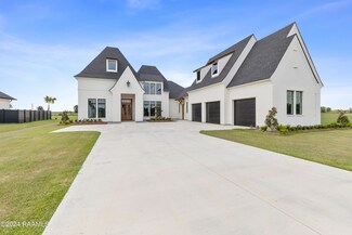 207 Cypress Bend Rd, Scott, LA 70583
