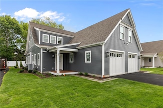 20 Anchor Way Unit 5, Newport, RI 02840