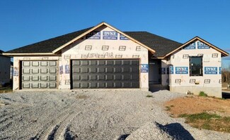 918 S Silverwood Ln, Nixa, MO 65714