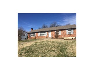 9206 E 89th St, Kansas City, MO 64138