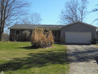 3188 Millville Rd, Lapeer, MI 48446