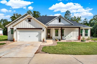 6114 E Bluff Dr, Magnolia, TX 77354