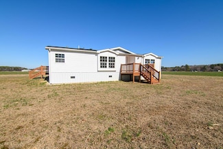18513 Red Hill Rd, Painter, VA 23420