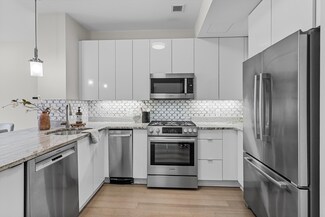 121 Portland St Unit 601, Boston, MA 02114