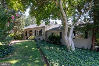 218 W Sickle St, Kennett Square, PA 19348