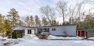 744 Battle St, Webster, NH 03303