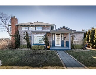 33 Bayview Ave, Fairhaven, MA 02719