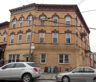 7402 65th St, Glendale, NY 11385