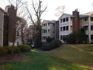 116 Barrington Hills Dr, Atlanta, GA 30350