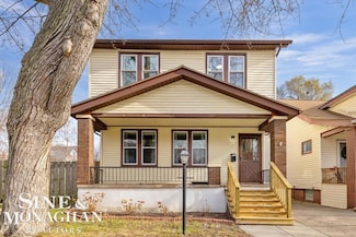 1332 Wayburn St, Grosse Pointe, MI 48230