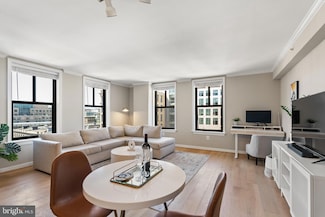 616 E St NW Unit 1019, Washington, DC 20004