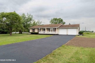 6434 County Road 18, Findlay, OH 45840