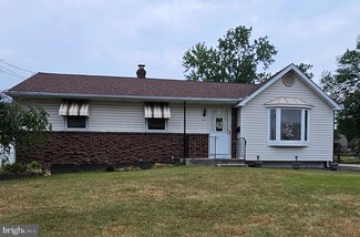 704 Dartmouth Ave, Cinnaminson, NJ 08077