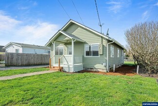 1509 Mill St, Silverton, OR 97381
