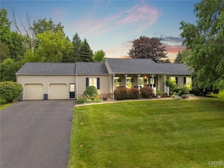124 Morgan Ln, Oneida, NY 13421