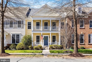 20735 Red Cedar Dr, Leesburg, VA 20175