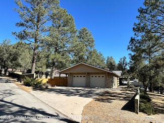 200 Grove Dr, Ruidoso, NM 88345