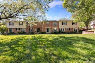13355 Land O Woods Dr, Saint Louis, MO 63141