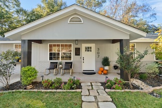 307 S 12th Ave, Hattiesburg, MS 39401