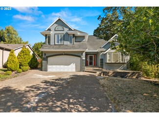 9871 SE Top O Scott St, Happy Valley, OR 97086