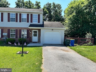 2029 Wyatt Cir, Dover, PA 17315