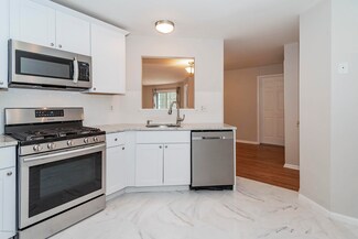 1102 Rhoads Dr Unit 1102, Belle Mead, NJ 08502