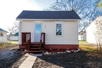 540 Mars St S, Cosmos, MN 56228