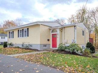 51 Lancaster Rd, Dedham, MA 02026