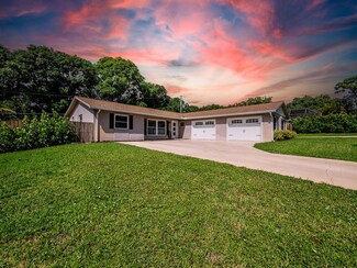 1917 71st St S, Boynton Beach, FL 33426