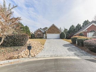 120 Bristol Place SE, Calhoun, GA 30701