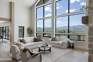 7816 Long Rifle Rd, Park City, UT 84098