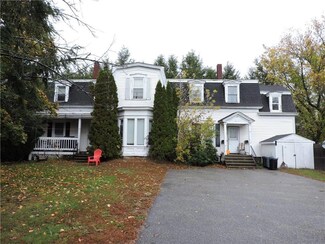 71 Summer St, Auburn, ME 04210