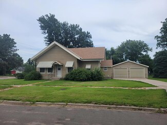 303 Republic St, Courtland, KS 66939