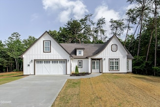 2421 Iron Forge Way, Sevierville, TN 37876