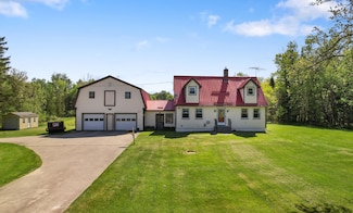 87 Southard Ave, Kenduskeag, ME 04450