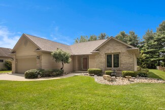53107 Pine Brook Dr, Bristol, IN 46507