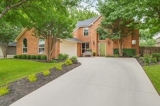 416 Parkview Dr, Roanoke, TX 76262