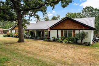 14222 E Glenwood Dr, Claremore, OK 74019