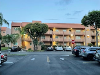 9861 Sunrise Lakes Blvd Unit 304, Sunrise, FL 33322