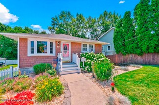 10 Kenley St, Pittston, PA 18640