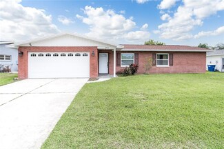 1863 Glenville Dr, Clearwater, FL 33765