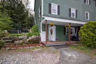 160 N Shore Rd, Derry, NH 03038
