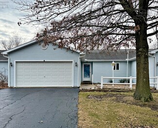 524 Autumnwood Dr Unit B, Tiffin, OH 44883