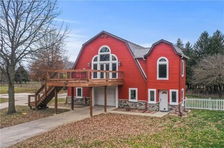 850 N Stillhouse Rd, Oak Grove, MO 64075
